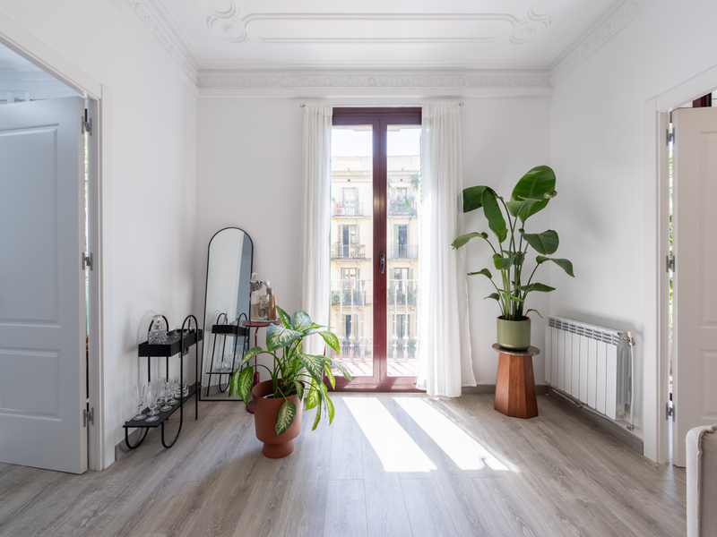 Fant├ístico piso reformado a estrenar en finca regia entre Eixample y El Born — foto 3