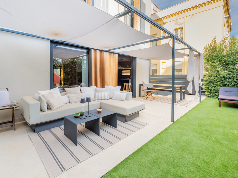 Impresionante casa de obra nueva con jard├¡n y piscina — foto 3