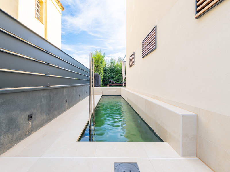 Impresionante casa de obra nueva con jard├¡n y piscina — foto 5